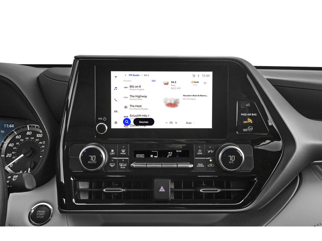 2025 Toyota Highlander LE 4D Sport Utility