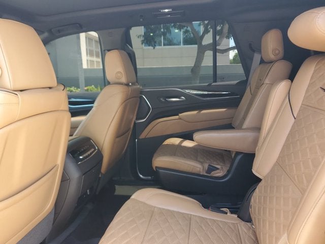 2021 Cadillac Escalade Sport