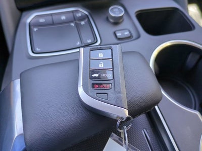 2024 Acura MDX SH-AWD w/Technology Package