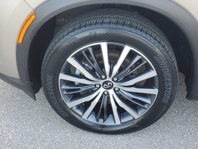 2024 INFINITI QX60 SENSORY