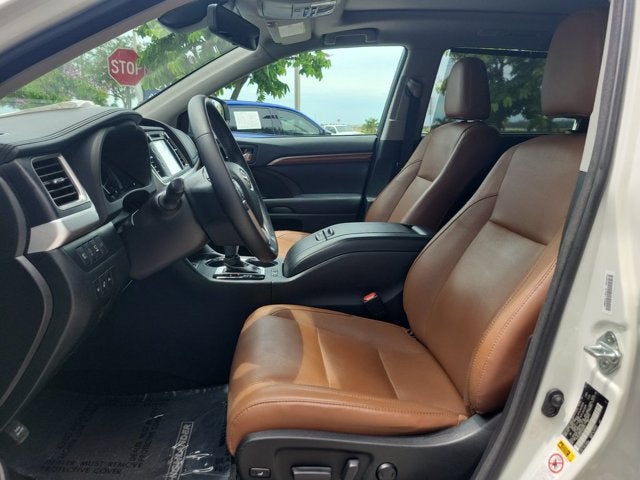 2018 Toyota Highlander Limited Platinum