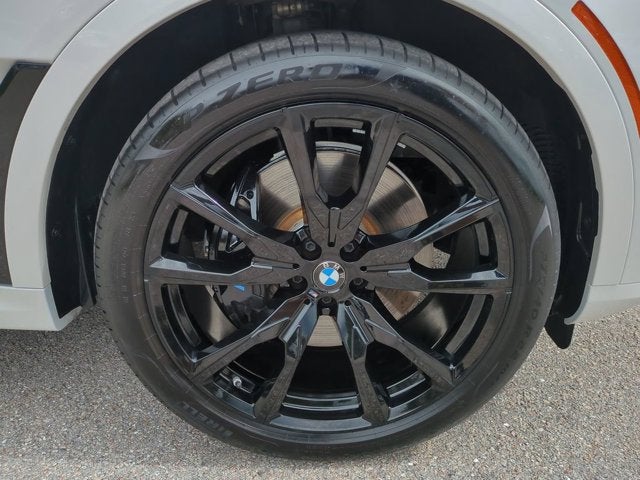 2026 BMW X7 M60i