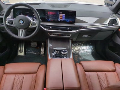 2026 BMW X7 M60i