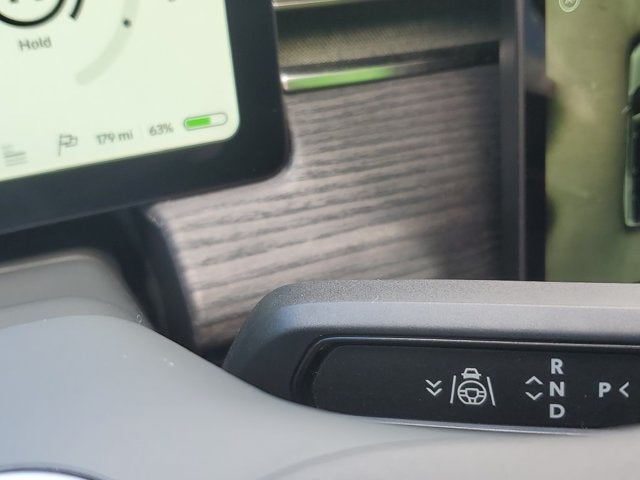 2023 Rivian R1S Adventure
