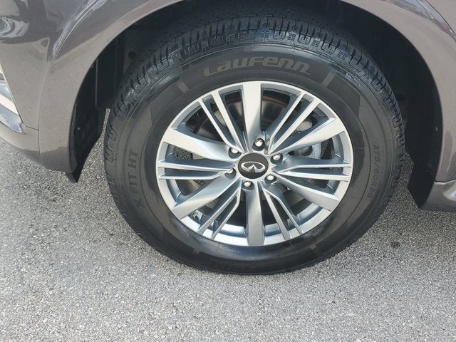 2024 INFINITI QX80 LUXE