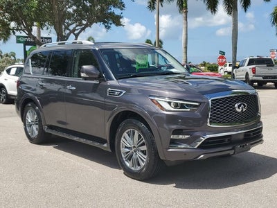 2024 INFINITI QX80 LUXE