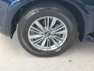 2021 INFINITI QX80 LUXE