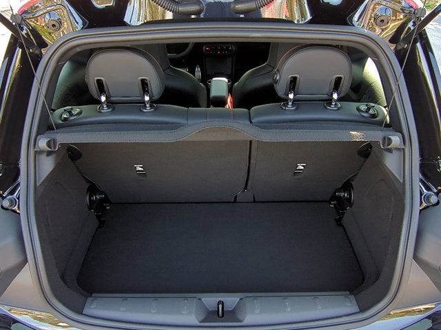 2025 MINI Hardtop 2 Door Iconic