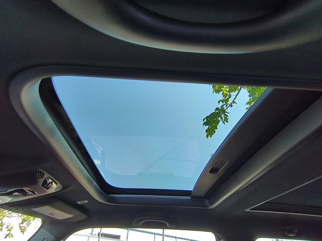 2025 MINI Hardtop 2 Door Iconic