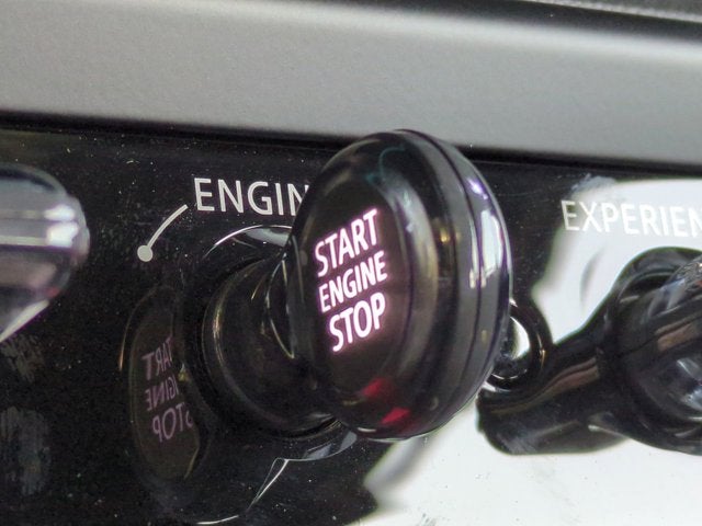 2025 MINI Hardtop 2 Door Iconic