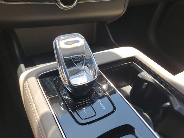 2026 Volvo XC90 Plus