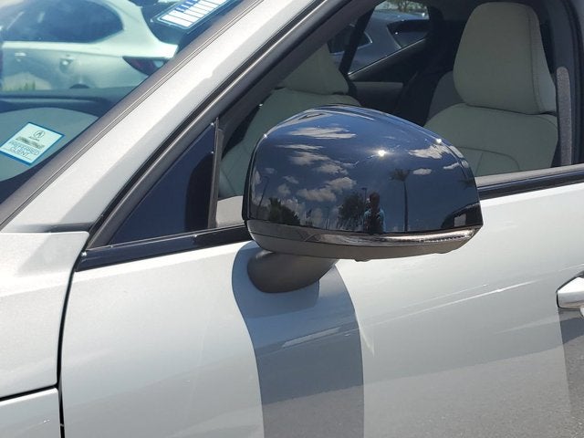 2026 Volvo XC40 Plus