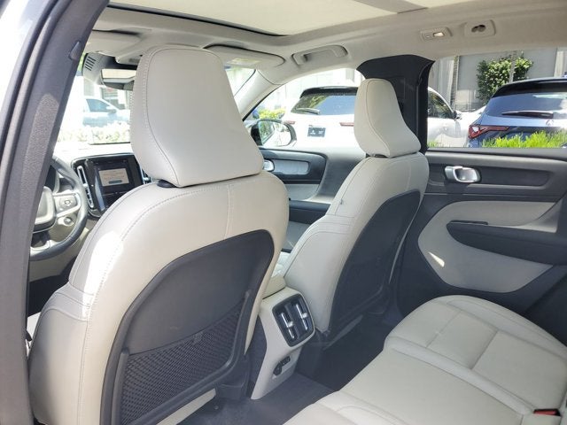 2026 Volvo XC40 Plus