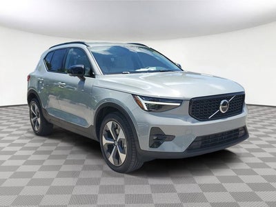 2026 Volvo XC40 Plus