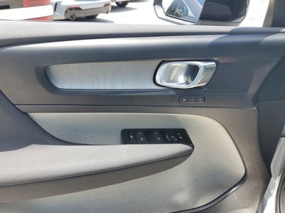 2026 Volvo XC40 Plus