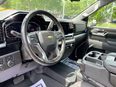 2022 Chevrolet Silverado LT