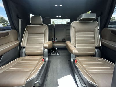 2025 GMC Yukon Denali Ultimate