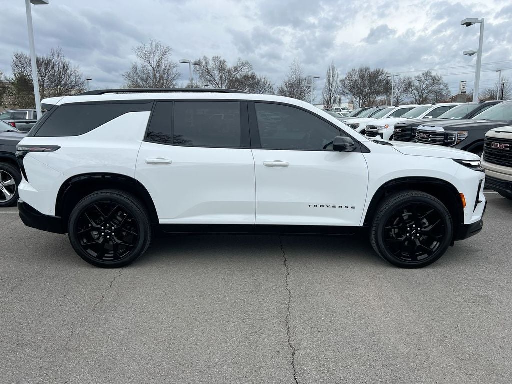 2024 Chevrolet Traverse AWD RS