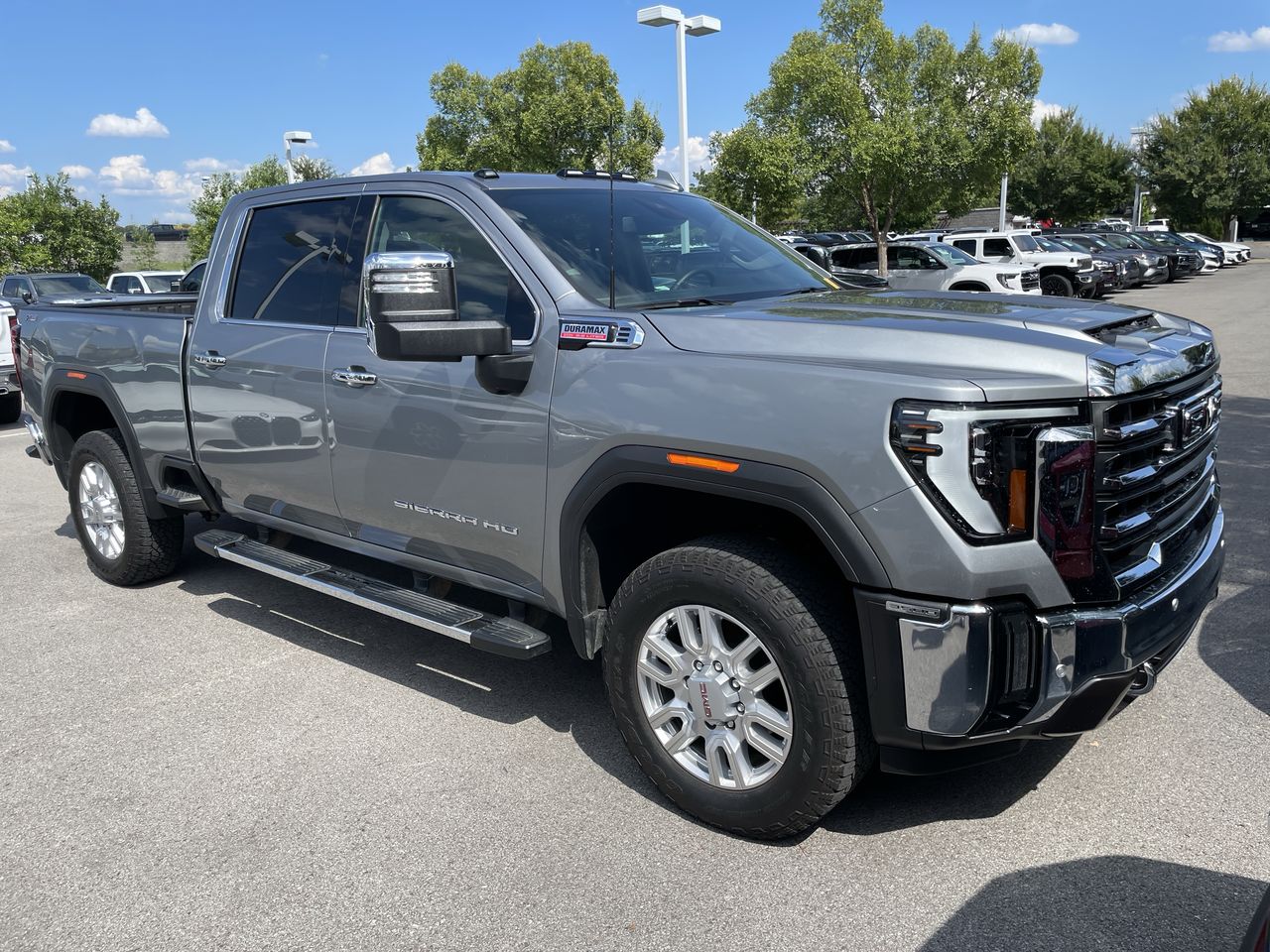 2024 GMC Sierra SLT