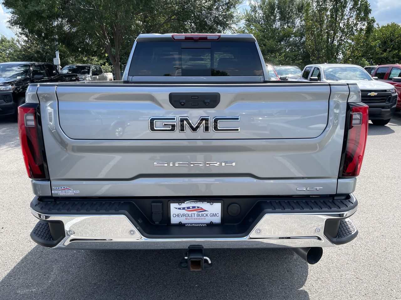2024 GMC Sierra SLT