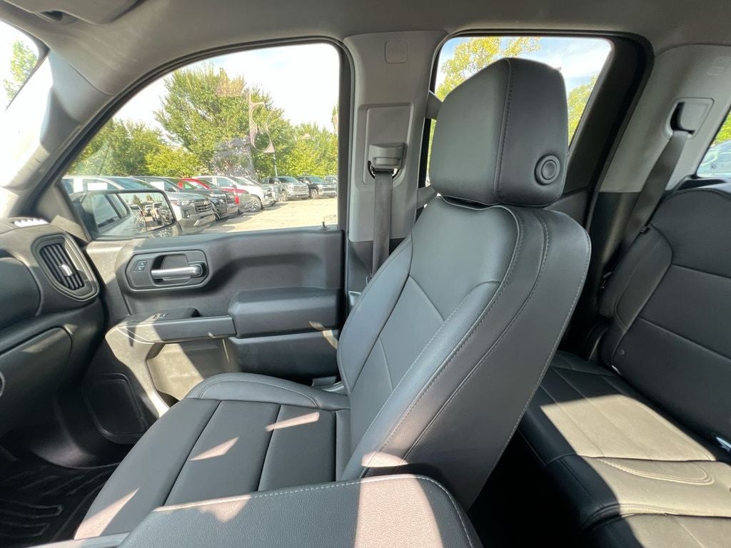 2024 GMC Sierra Pro