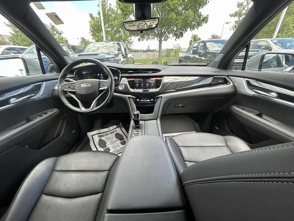 2023 Cadillac XT6 FWD Premium Luxury