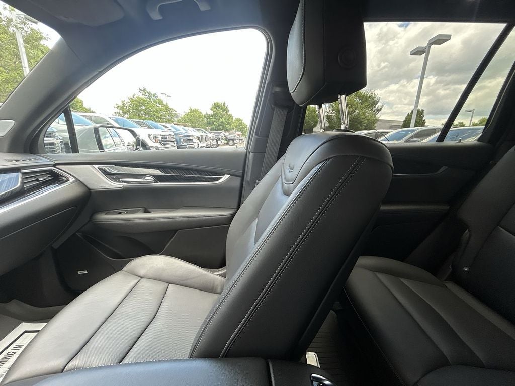 2023 Cadillac XT6 FWD Premium Luxury
