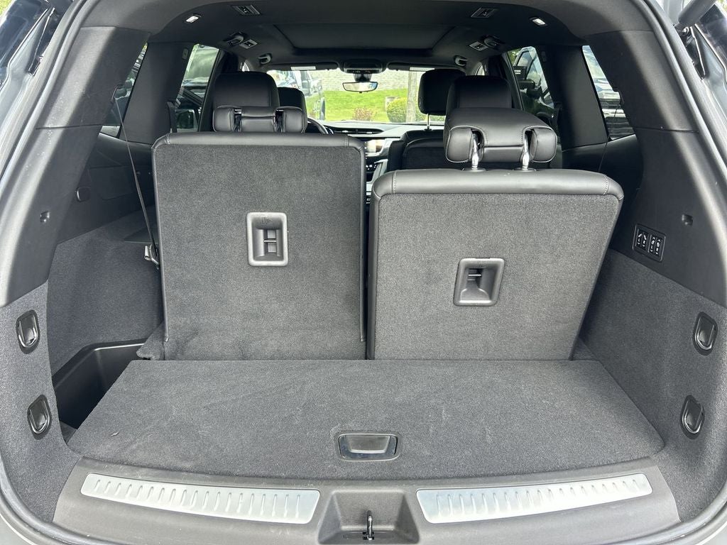 2023 Cadillac XT6 FWD Premium Luxury