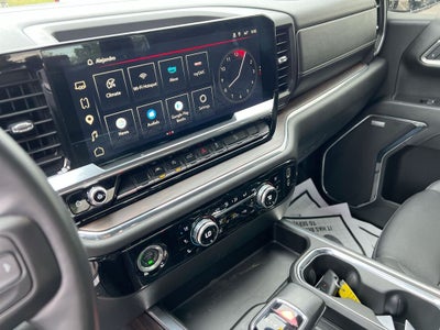 2023 GMC Sierra SLT