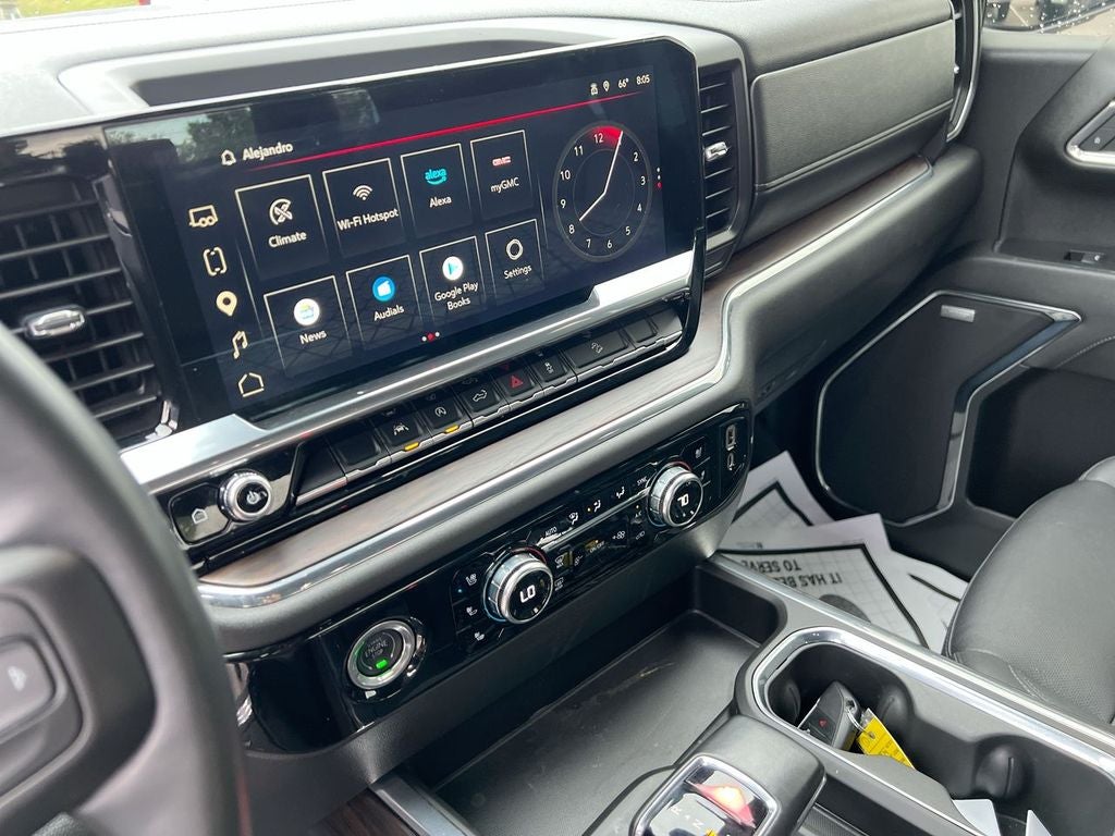 2023 GMC Sierra SLT