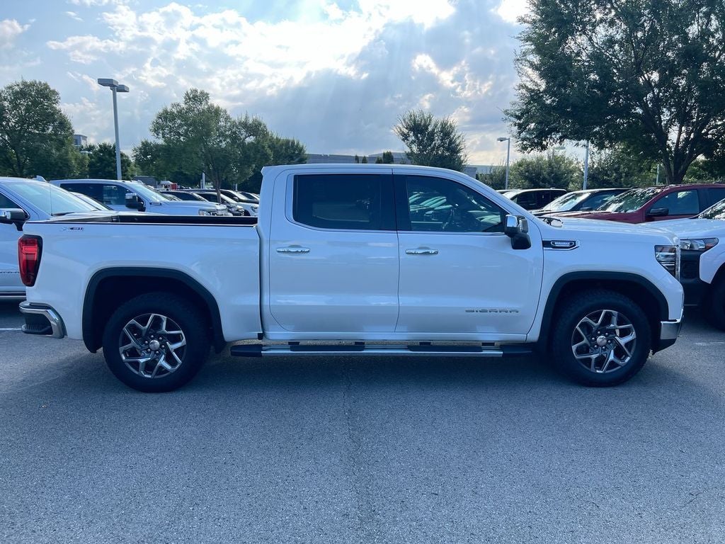2022 GMC Sierra SLT