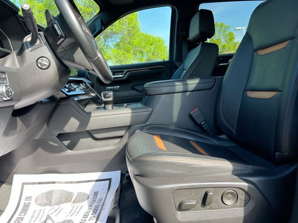 2024 GMC Sierra AT4