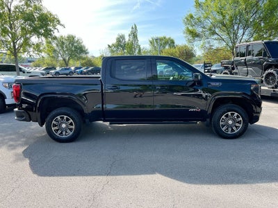 2024 GMC Sierra AT4