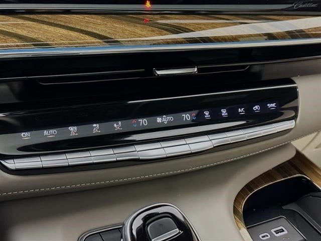 2022 Cadillac Escalade 4WD 4dr Premium Luxury Platinum