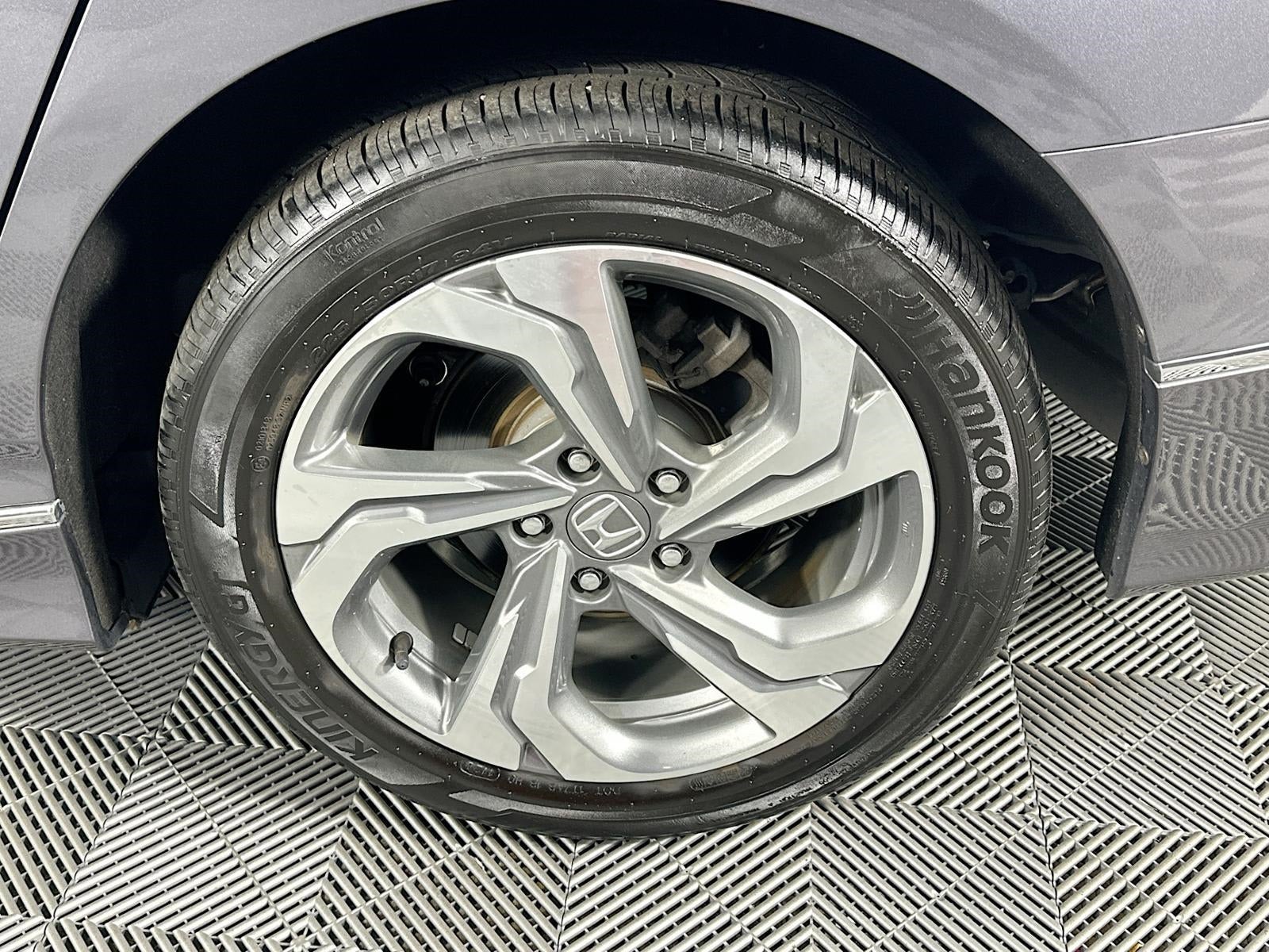 2020 Honda Accord EX-L 1.5T CVT