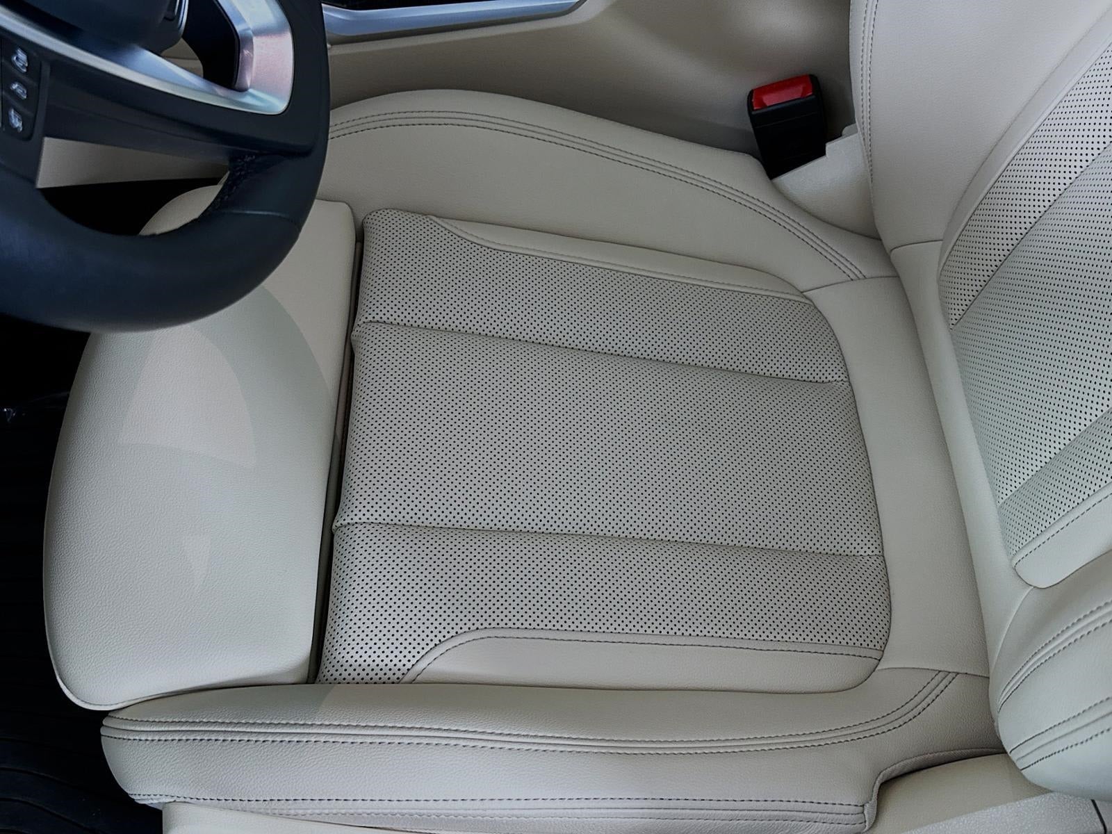 2022 BMW 3 Series 330i xDrive Sedan North America