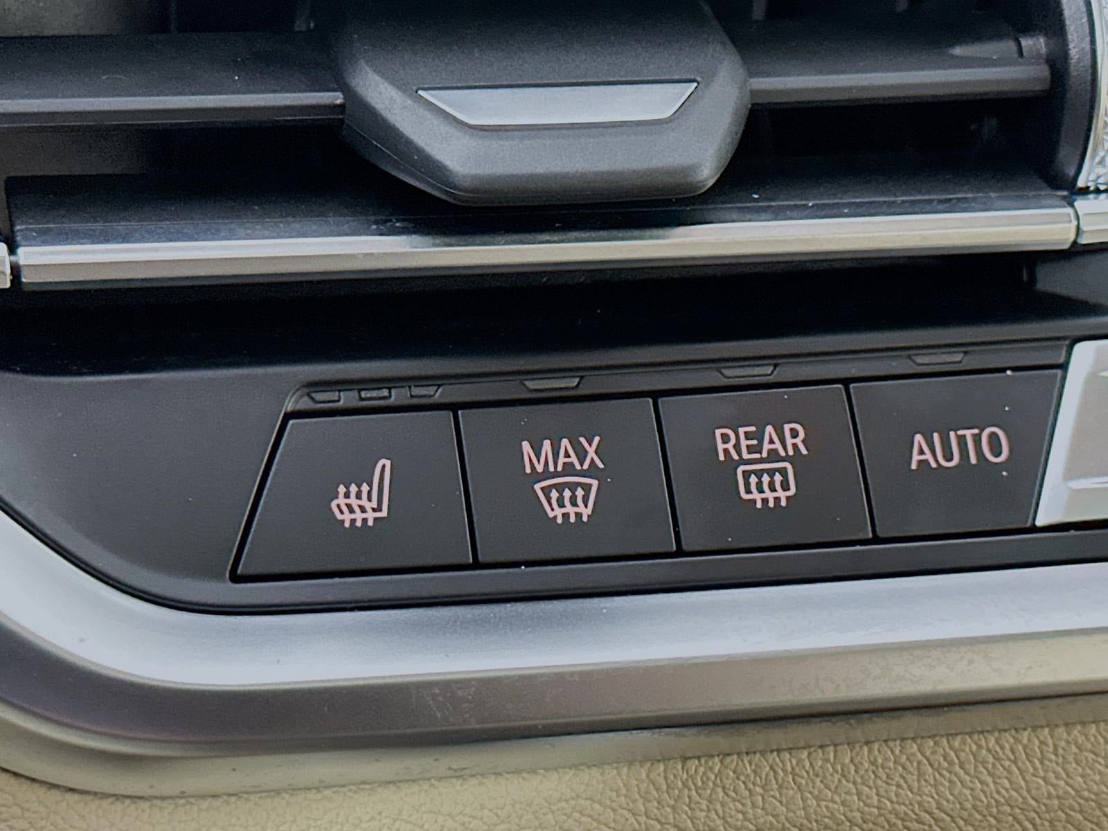 2022 BMW 3 Series 330i xDrive Sedan North America