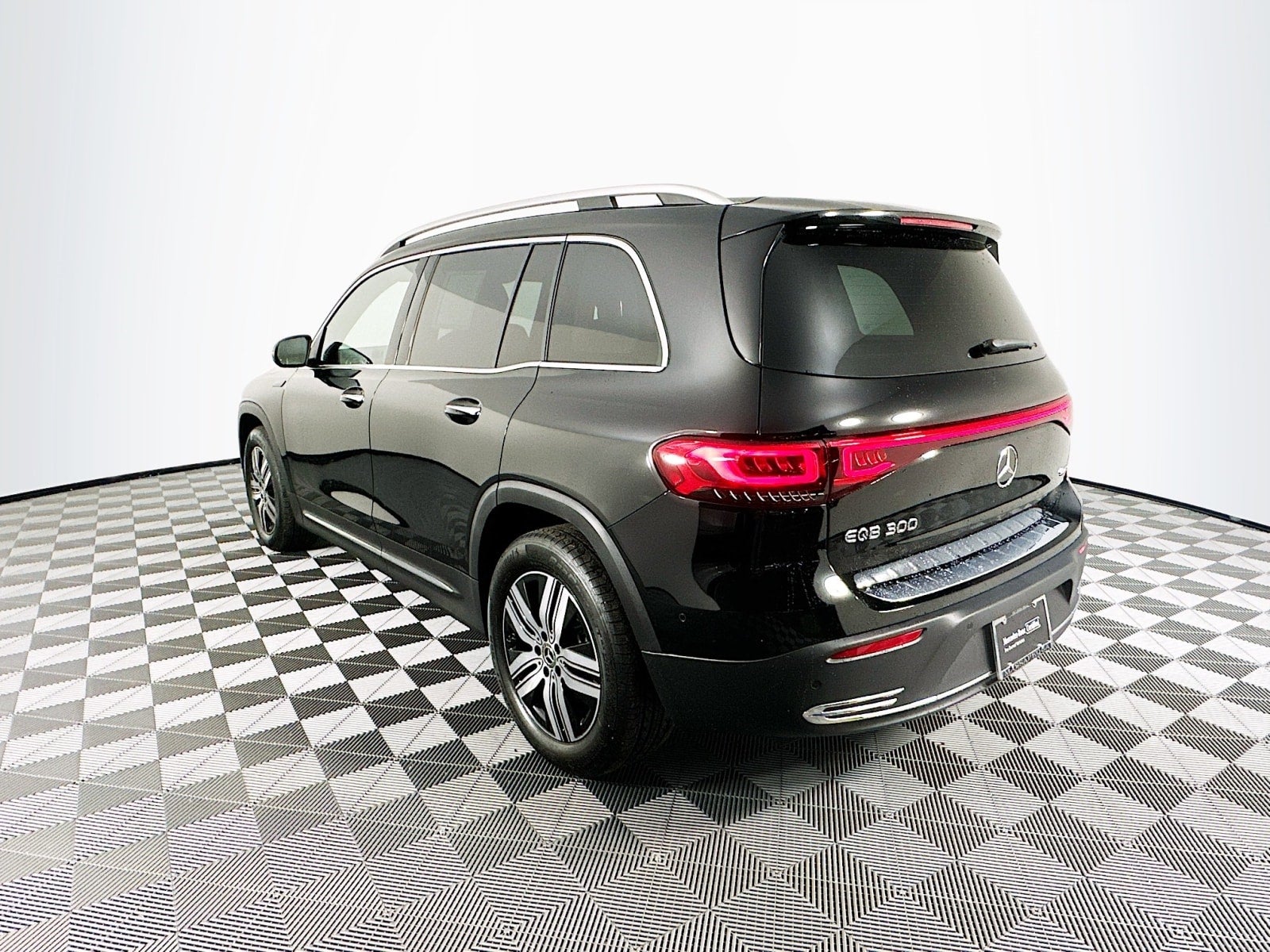 2023 Mercedes-Benz EQB 300 EQB 300 4MATIC® SUV