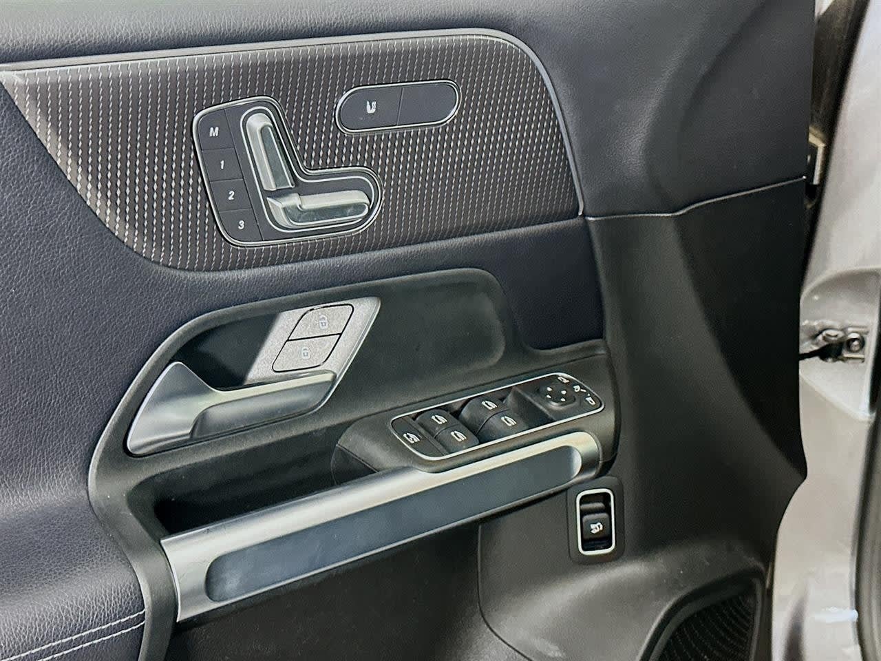 2020 Mercedes-Benz GLB 250 GLB 250 4MATIC® SUV