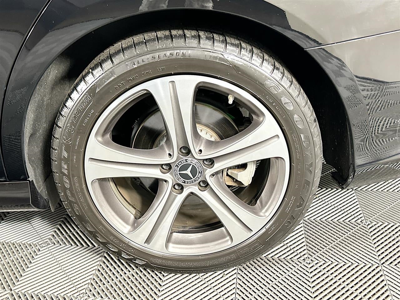 2019 Mercedes-Benz E 300 E 300 4MATIC® Sedan