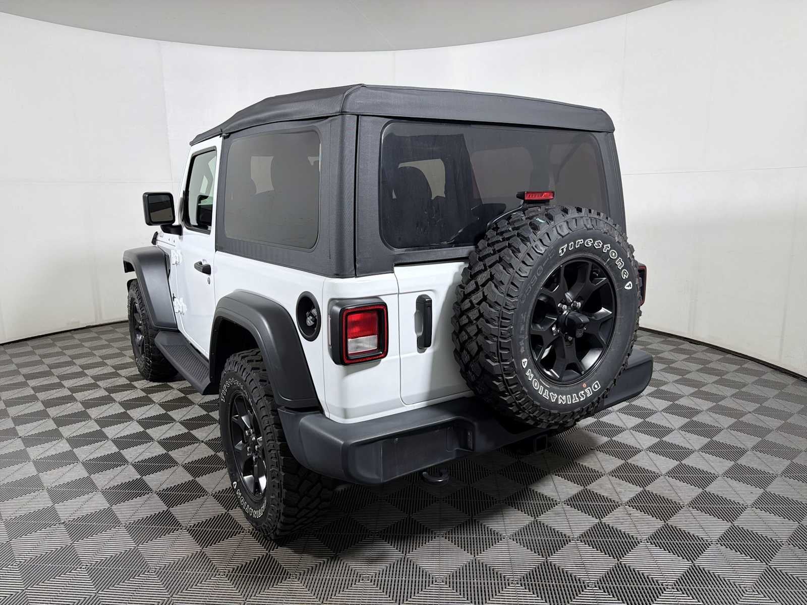 2021 Jeep Wrangler Willys 4x4