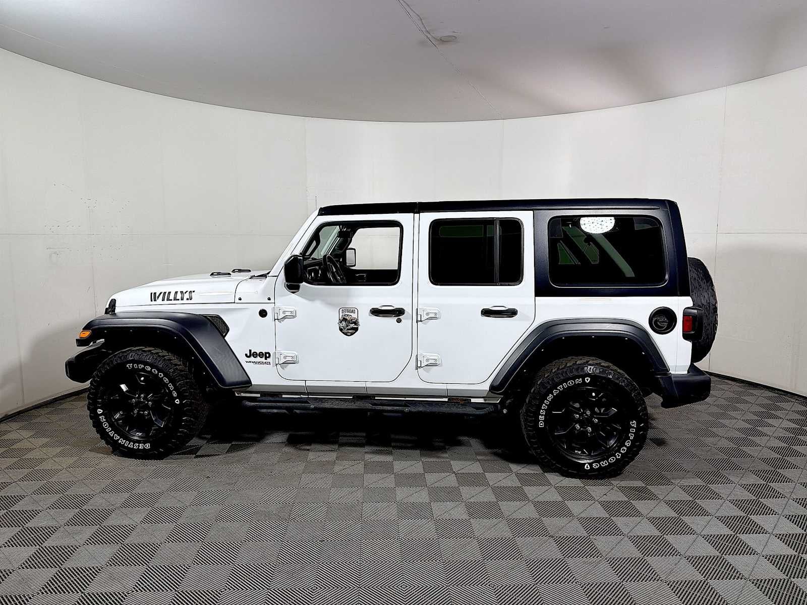 2022 Jeep Wrangler Unlimited Willys 4x4