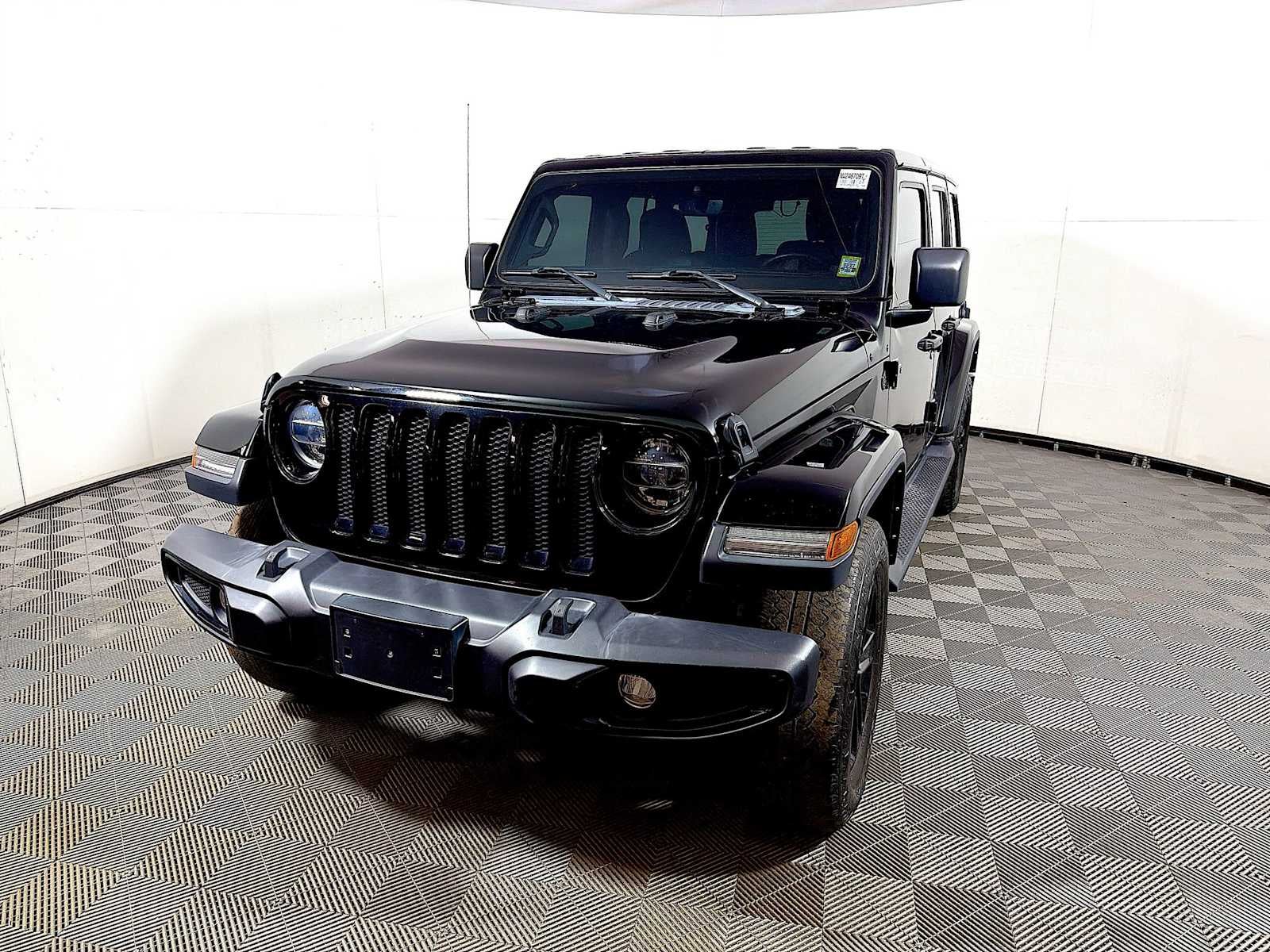 2022 Jeep Wrangler Unlimited Sahara Altitude 4x4