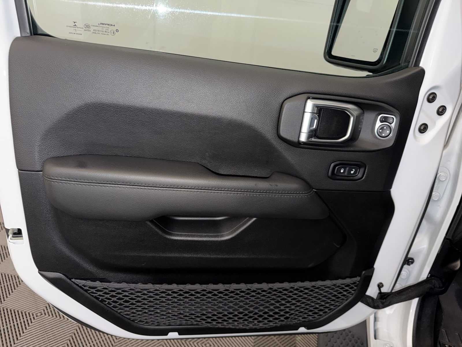 2021 Jeep Wrangler Unlimited Sahara Altitude 4x4