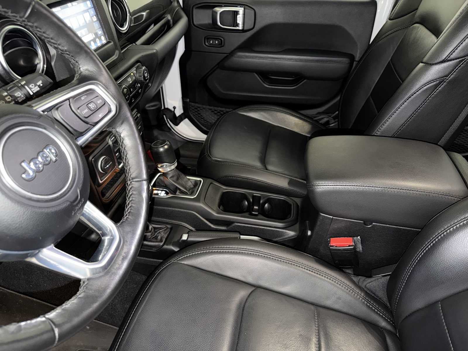 2021 Jeep Wrangler Unlimited Sahara Altitude 4x4