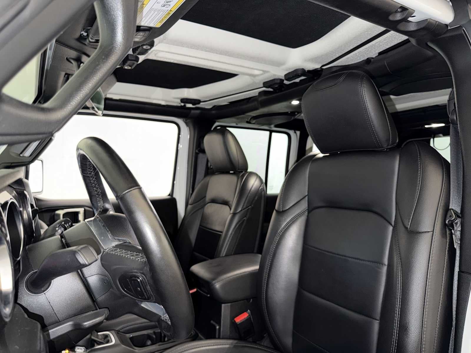 2021 Jeep Wrangler Unlimited Sahara Altitude 4x4