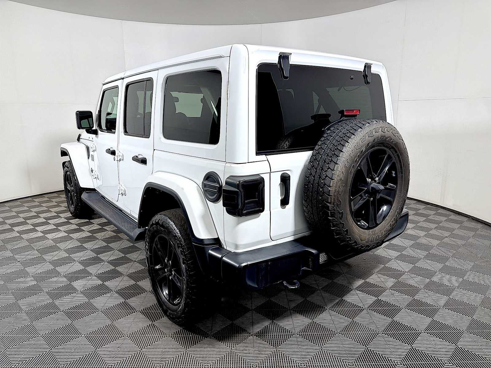 2021 Jeep Wrangler Unlimited Sahara Altitude 4x4