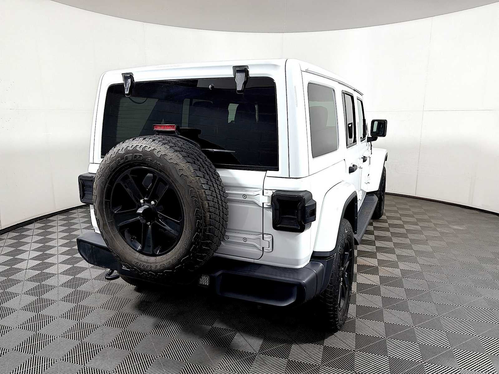 2021 Jeep Wrangler Unlimited Sahara Altitude 4x4