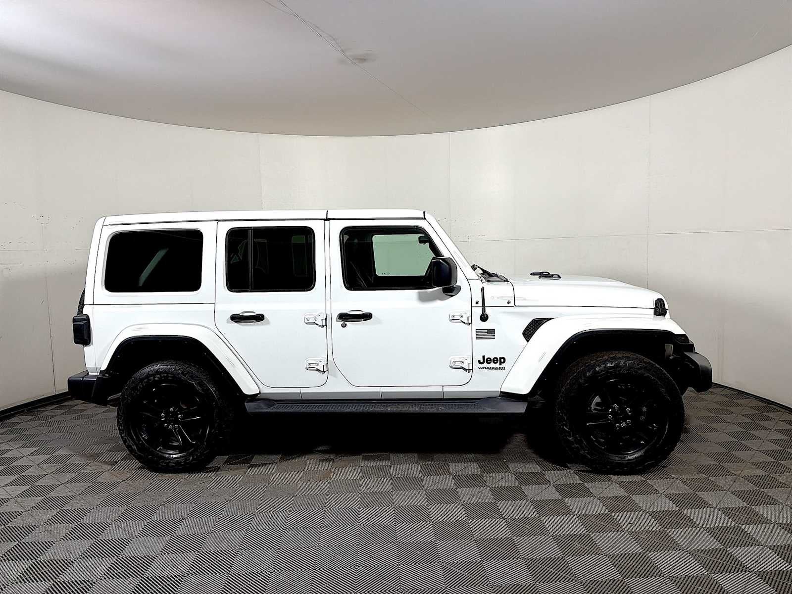 2021 Jeep Wrangler Unlimited Sahara Altitude 4x4