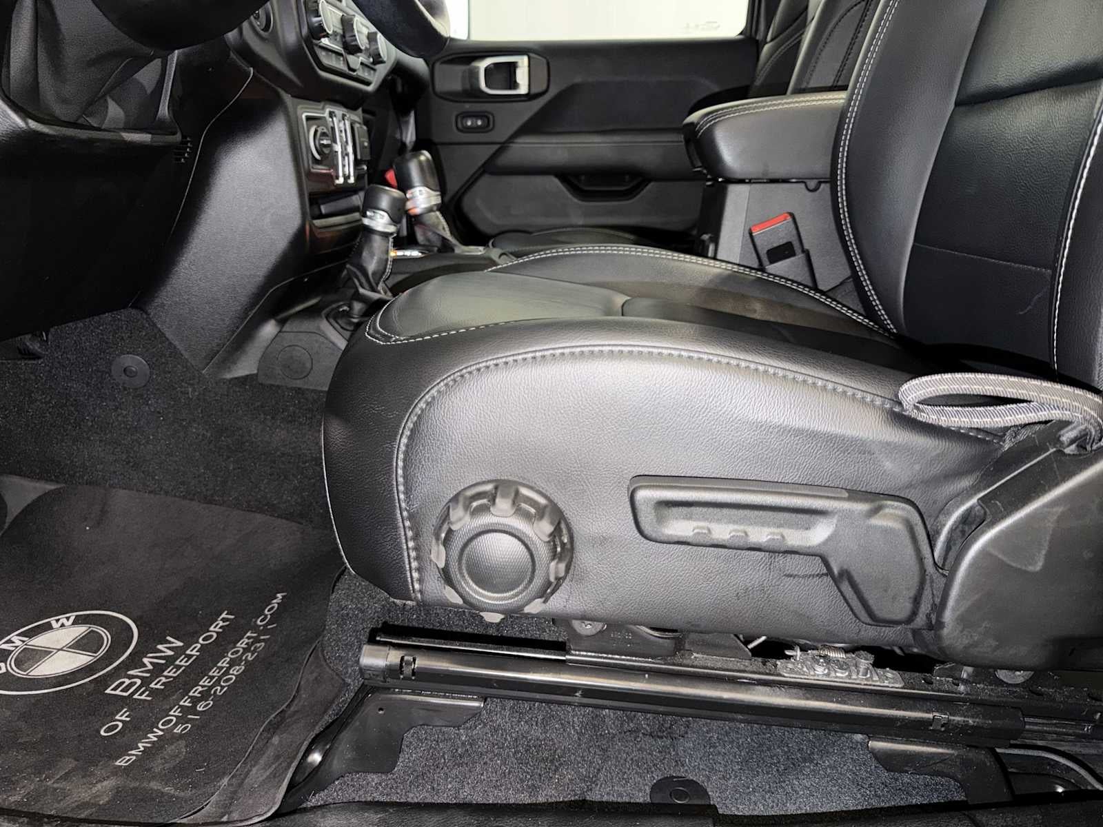 2021 Jeep Gladiator Overland 4x4